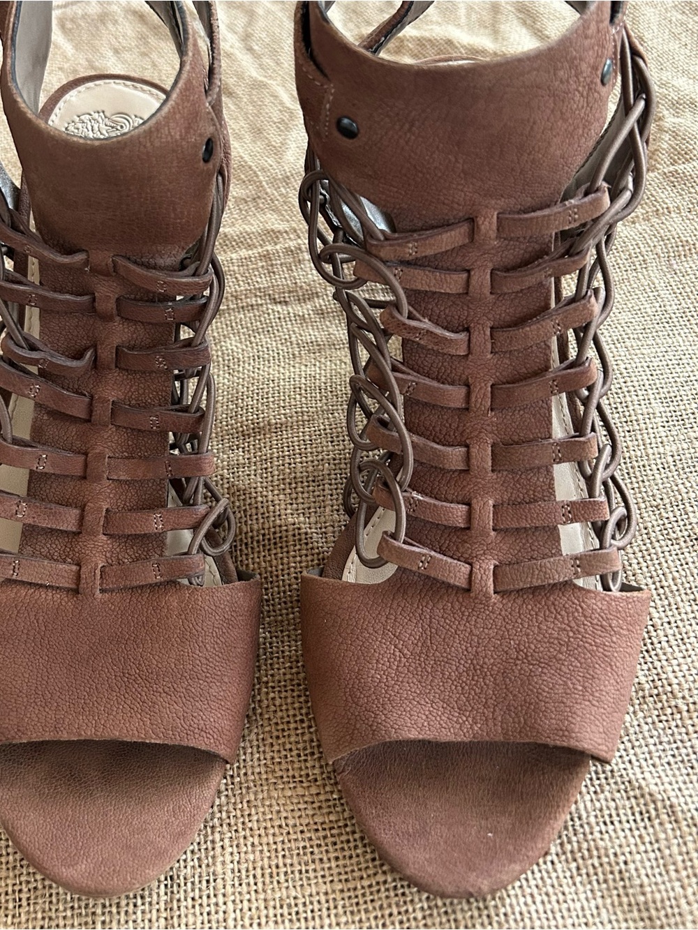 Vince Camuto Women’s Brown Strappy Gladiator Sandals - Casual Summer Heels, Sz 9